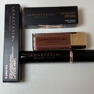 Anastasia Beverly Hills Lip Velvet in cool brown